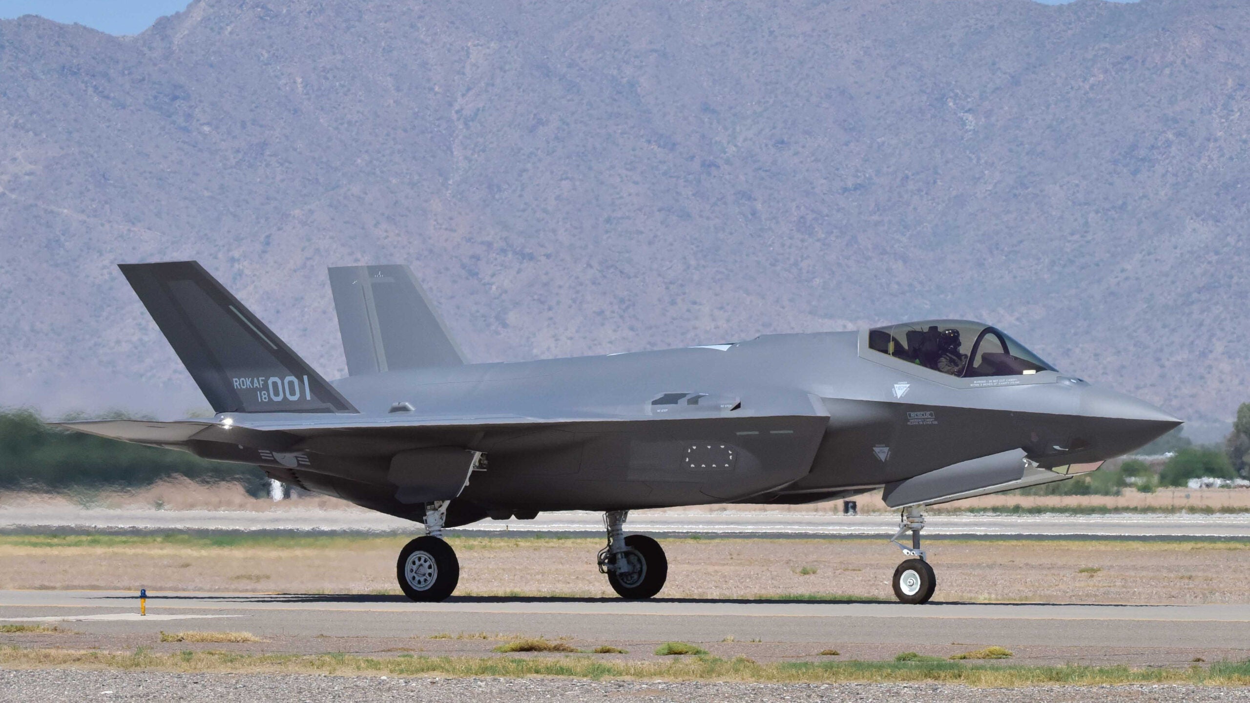 Korean F-35 Fighters Grounded After ‘Major Systems Malfunction’ Leads To Belly Landing
