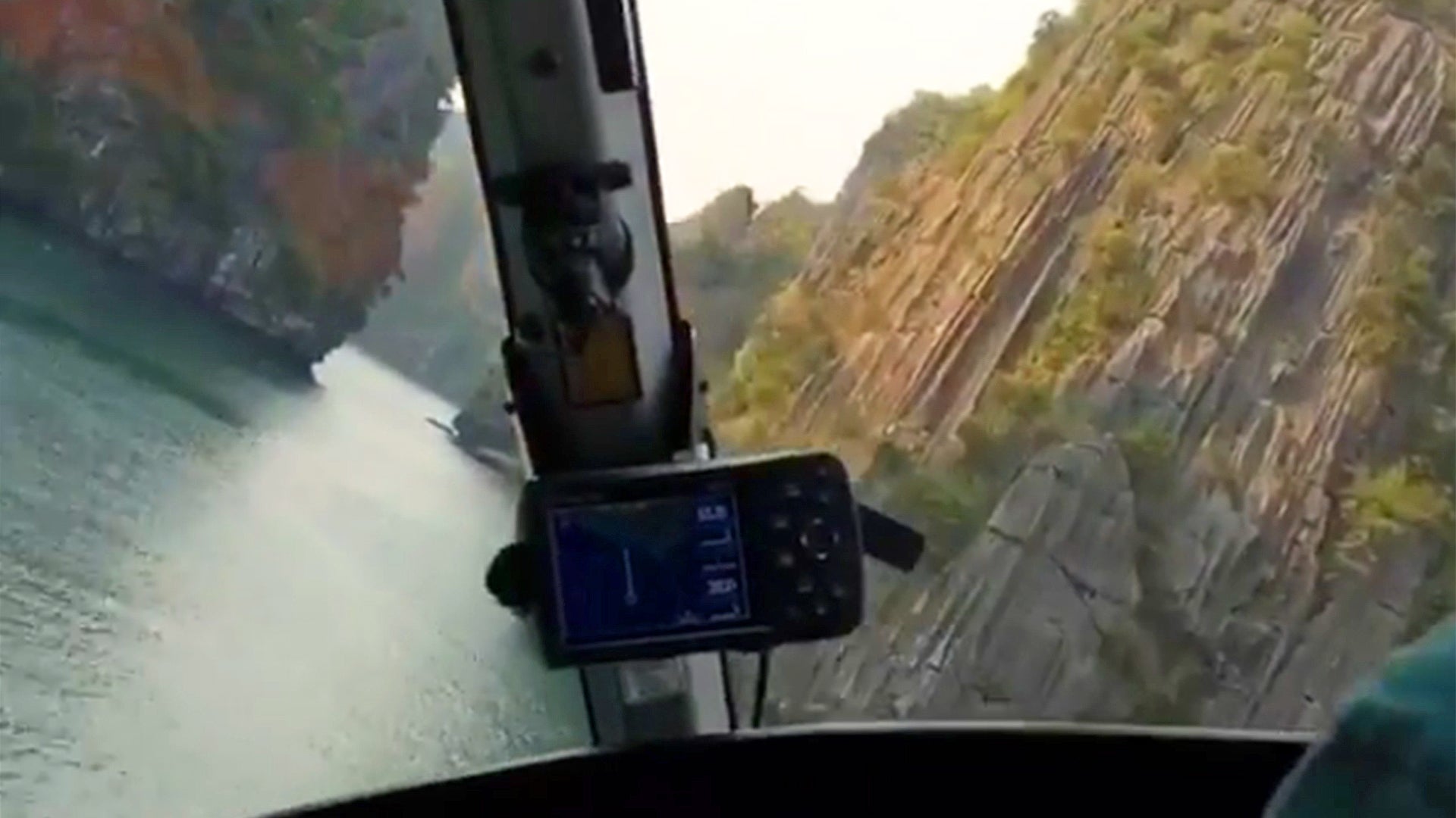 Stunt Helicopter Flying Through Vietnam’s Coastal Canyons Is Exhilarating