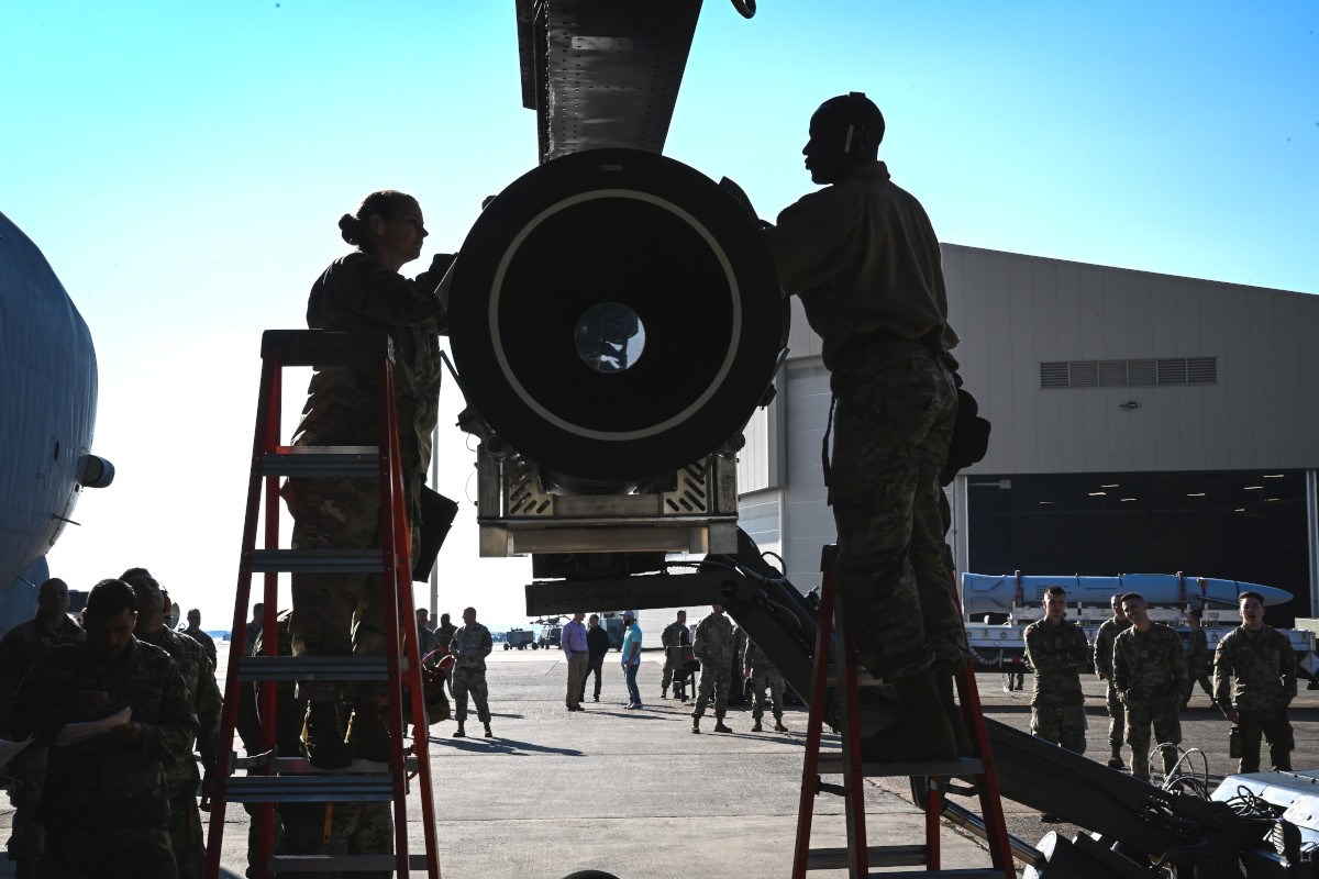 Success! Air Force's First Hypersonic Weapon Completes Full Test With ...