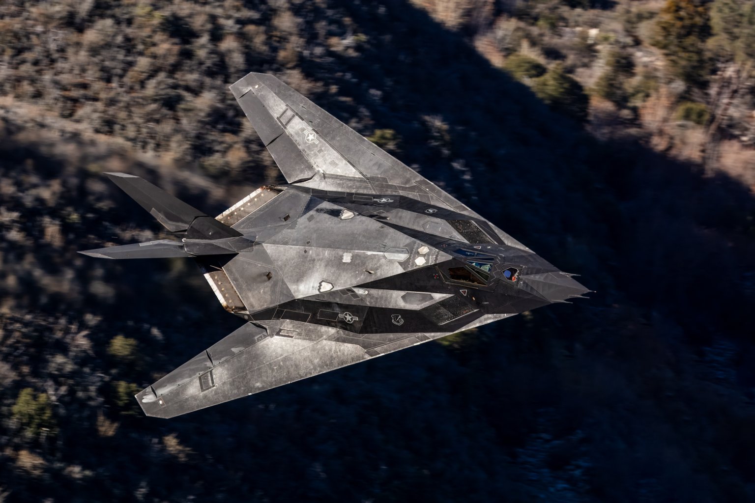 The Most Stunning F-117 Photos We've Seen Since Its 'Retirement'