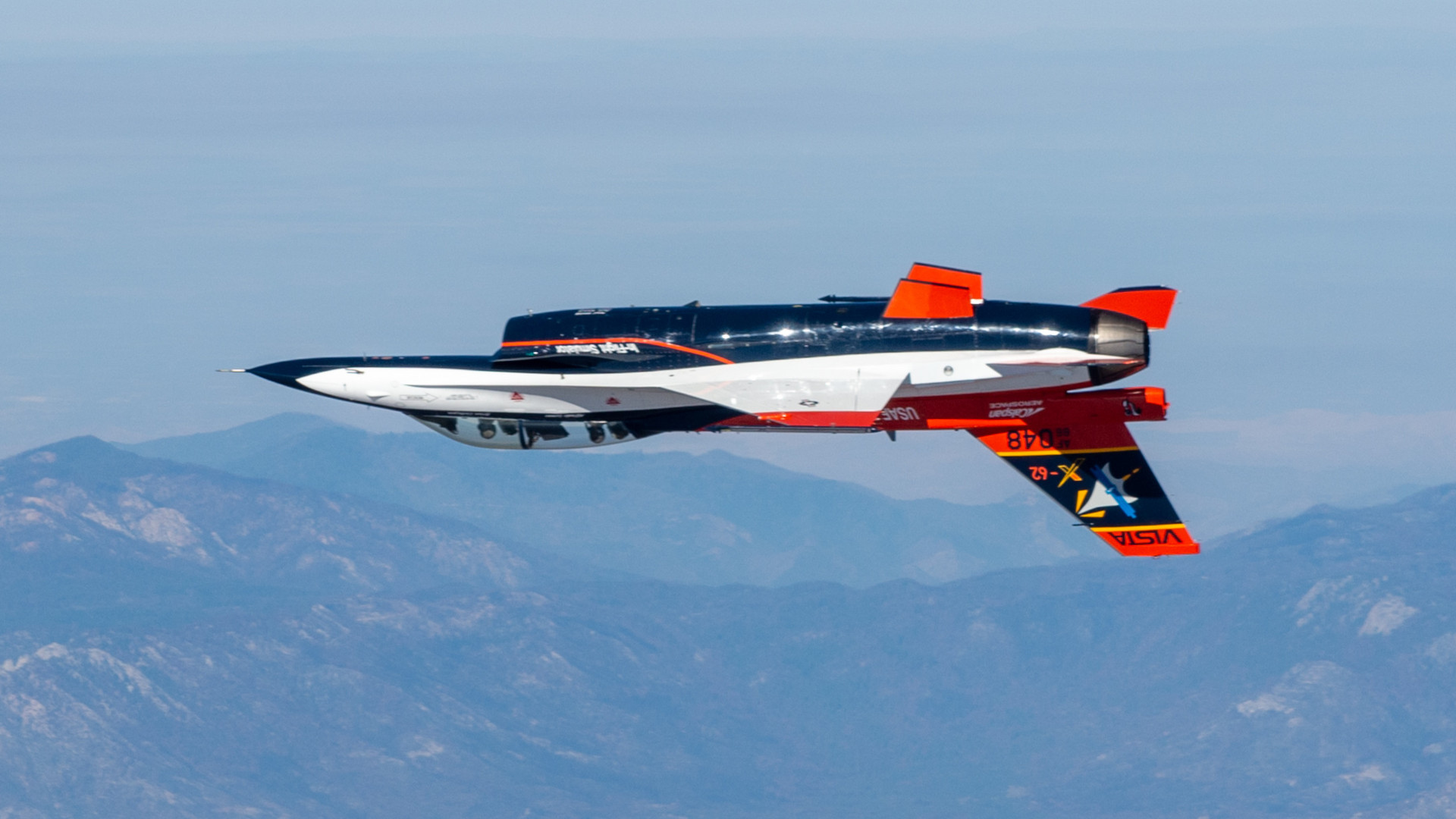 その他 nasa NASA's 'New' Boeing 777 Undergoes Modifications For Its