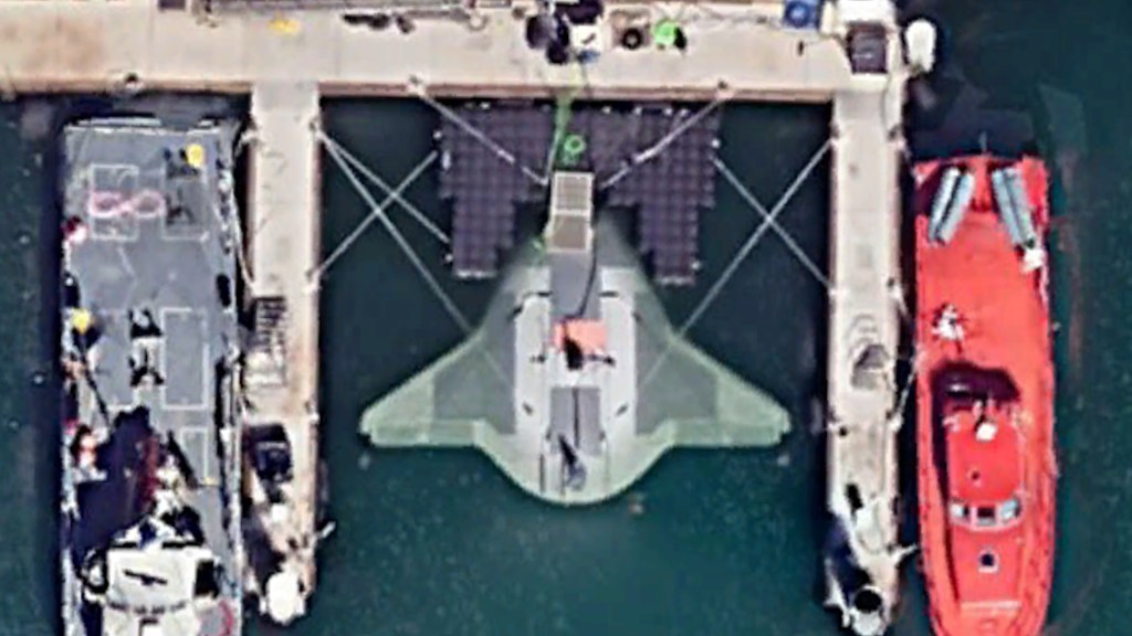 manta-ray-uuv-satellite-imagery.jpg