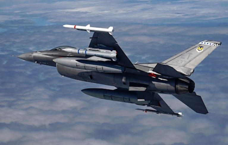 Stand-In Attack Missile Released From Fighter For First Time In USAF Test