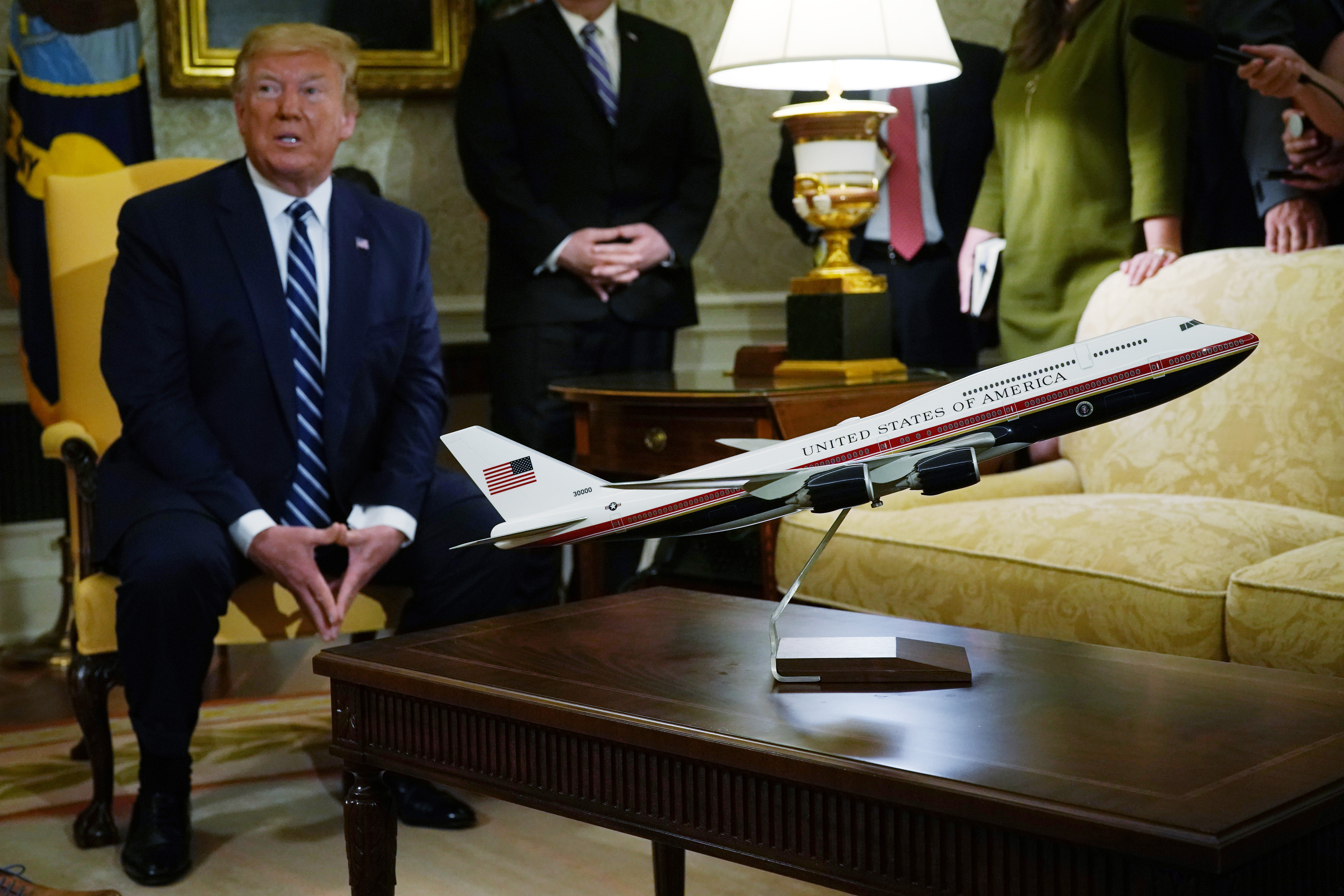 WASHINGTON, DC - JUNE 20: A model of the proposed paint scheme of the next generation of Air Force One is on display during a meeting between U.S. President Donald Trump and Canadian Prime Minister Justin Trudeau in the Oval Office of the White House June 20, 2019 in Washington, DC. The two leaders are expected to discuss on the trade agreement between the U.S., Canada and Mexico. (Photo by Alex Wong/Getty Images)