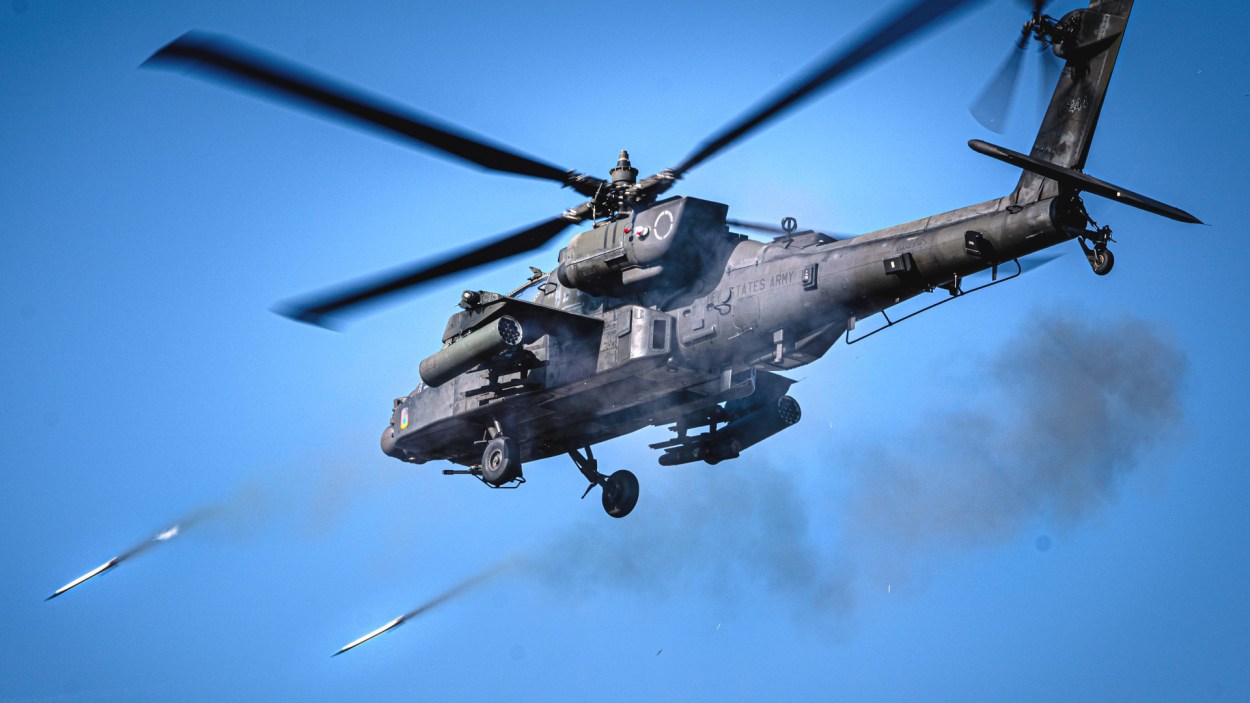 Stockpiling Rockets Army Open To 70mm Rocket Alternatives To Shore-Up Stockpile