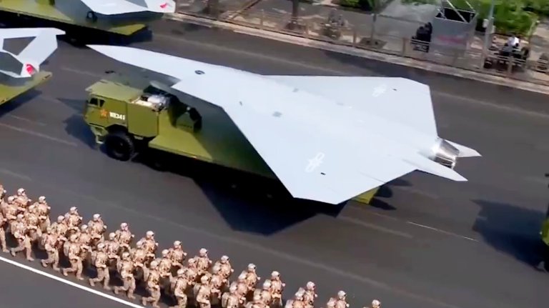 The massive military parade in Beijing yesterday has provided us with a much closer look at some of the country’s new air combat drones, the gradual emergence of which, in the run-up to the event, prompted much discussion. Of these drones, one, in particular stands out, this being a stealthy tailless design that is also notably large, and which is overall indicative of high performance.