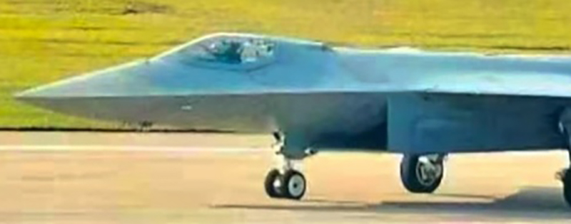 Is This Our Best Look At China's Tailless J-XDS Stealth Fighter?