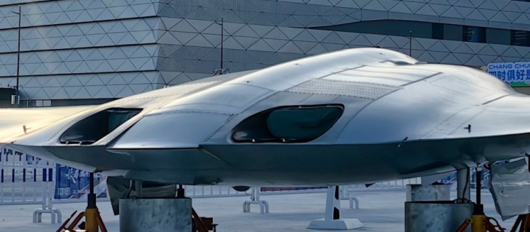 new-chinese-flying-wing-drone-changchun-rear-close-up.jpg