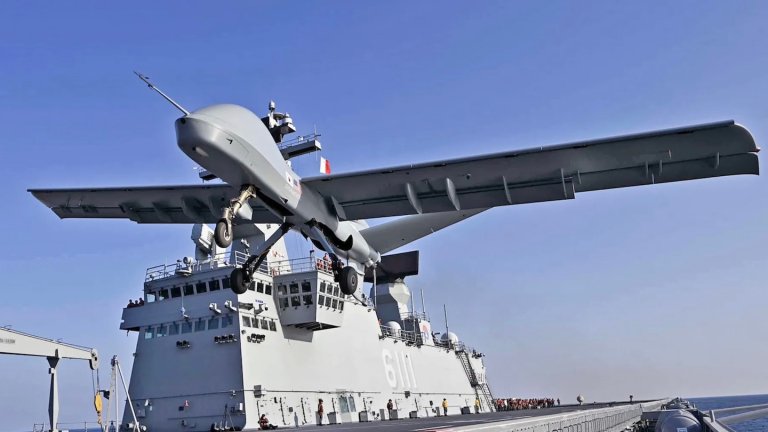 The next stage in the evolution of the Gray Eagle Short Takeoff and Landing (GE STOL) drone sees General Atomics Aeronautical Systems, Inc. (GA-ASI) team up with South Korea’s Hanwha Aerospace, for co-development and co-production of the uncrewed aircraft system, with work set to begin immediately. A demonstrator for the medium-altitude, long-endurance (MALE) drone has already operated from a South Korean assault ship, but the new partnership will see production of the Gray Eagle STOL for all customers taking place in South Korea.