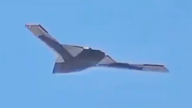 GJ-X Chinese large flying wing drone.