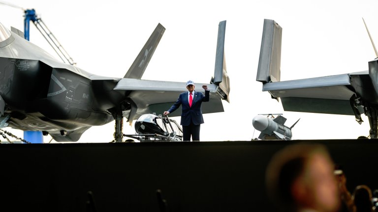 President Donald Trump says he plans to sign an executive order that would compel the U.S. Navy to use steam-powered catapults and hydraulic elevators on new aircraft carriers.