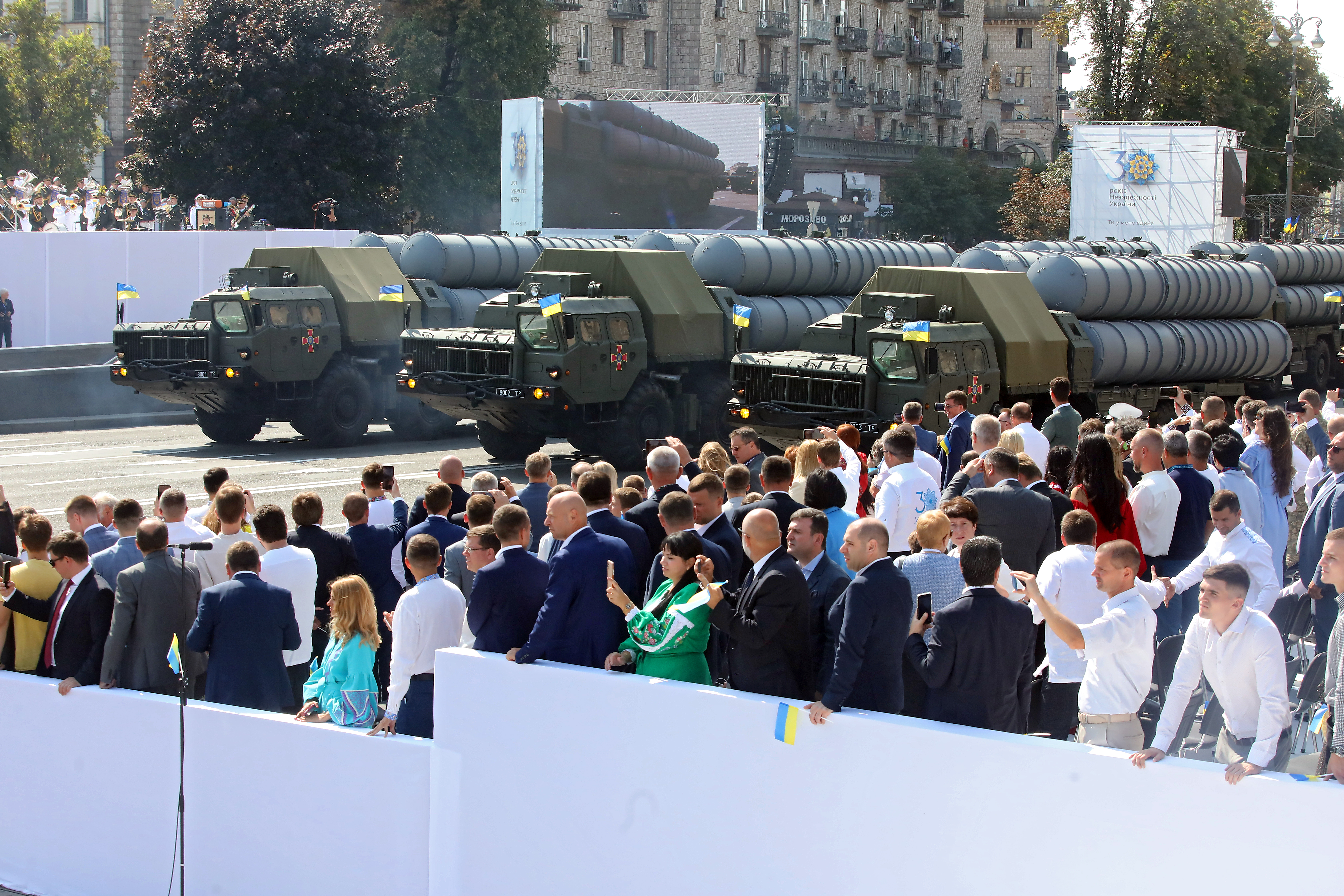 KYIV, UKRAINE - AUGUST 24, 2021 - S-300PS missile systems are pictured during the Kyiv Independence Day Parade on Khreshchatyk Street on the 30th anniversary of Ukraine's independence, Kyiv, capital of Ukraine. (Photo credit should read Volodymyr Tarasov/ Ukrinform/Future Publishing via Getty Images)
