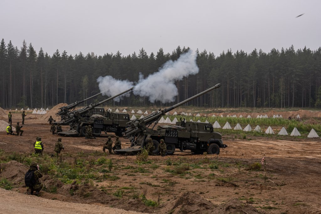 VORU, ESTONIA - OCTOBER 2: Estonian reservists conduct a defense readiness exercise with CAESAR 155mm self- propelled howitzers on October 2, 2025 at the Nursipalu training area in Voru, Estonia. The Estonian armed forces said the snap exercise (SNAPEX Okas 25-2) was a preplanned exercise, and not a response to Russia's recent violations of Estonian airspace, but it comes at a time in which Estonia and its NATO allies are on guard against Russian provocations on NATO's eastern flank. Last month, Estonia, Romania and Poland all alleged Russian violations of their airspace, using both jets and drones. (Photo by Carl Court/Getty Images)