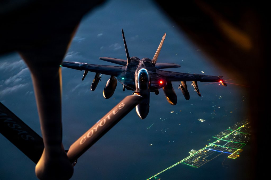 A U.S. Navy F/A-18F Super Hornet aircraft refuels from a U.S. Air Force KC-135 Stratotanker aircraft during a mission in support of Operation Epic Fury over the U.S. Central Command area of responsibility, March 8, 2026. (U.S. Air Force photo)