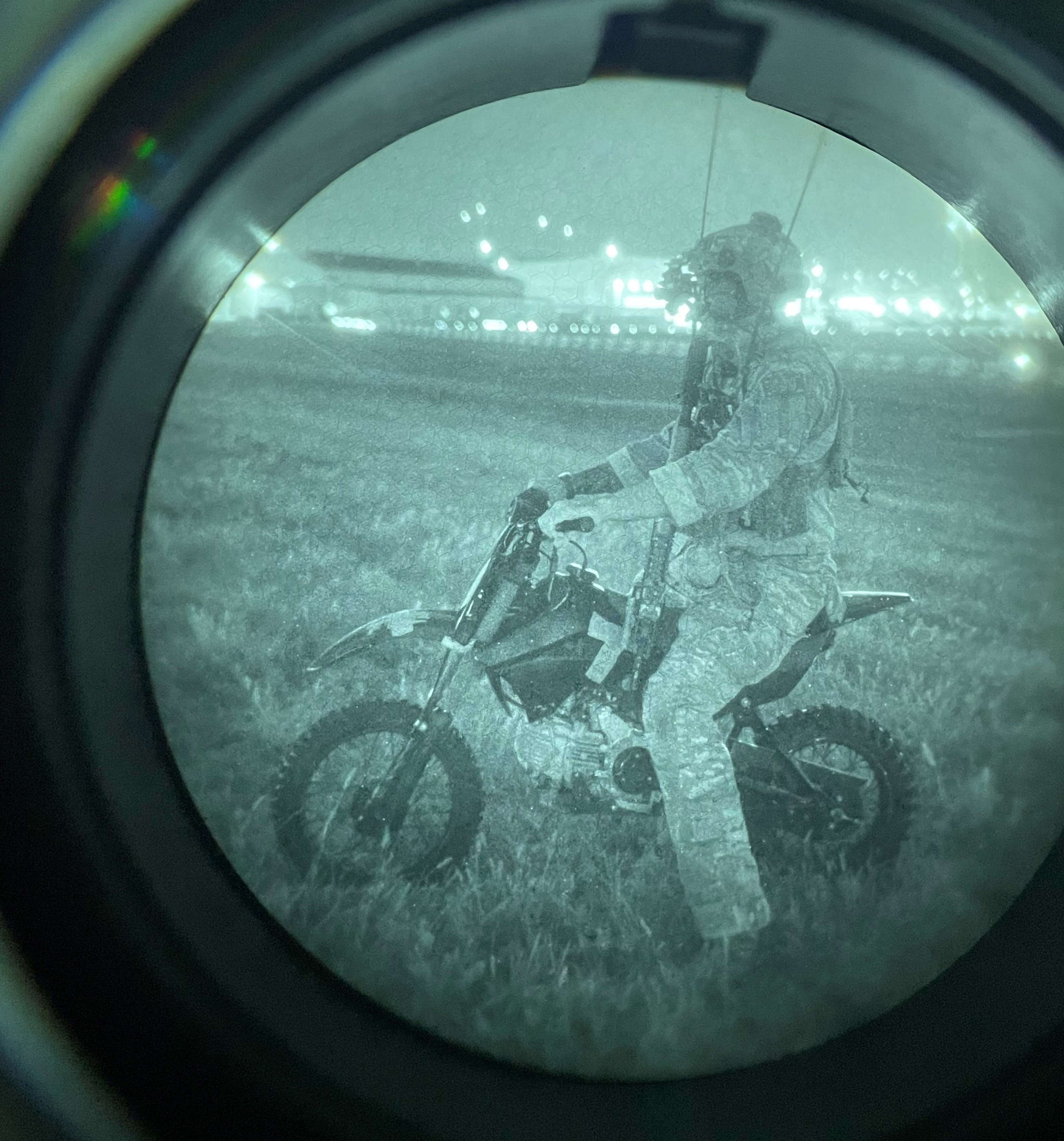 A 320 STS combat controller waits for the location point of a role player in Exercise Teak Knife on Camp Humphreys, South Korea, Sept. 13, 2021. Utilizing various equipment and resources helped these special operators to hone a range of unique skills during the exercise to maximize unit readiness. (U.S. Air Force Photo by Capt. Kim Chatto)