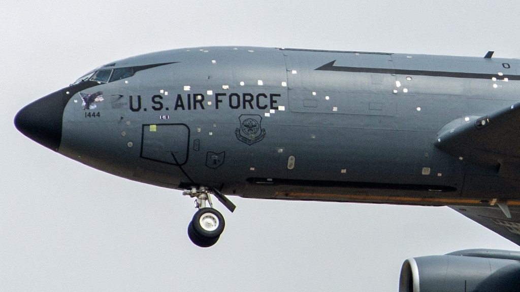 Battle-Damage-KC-135.jpg
