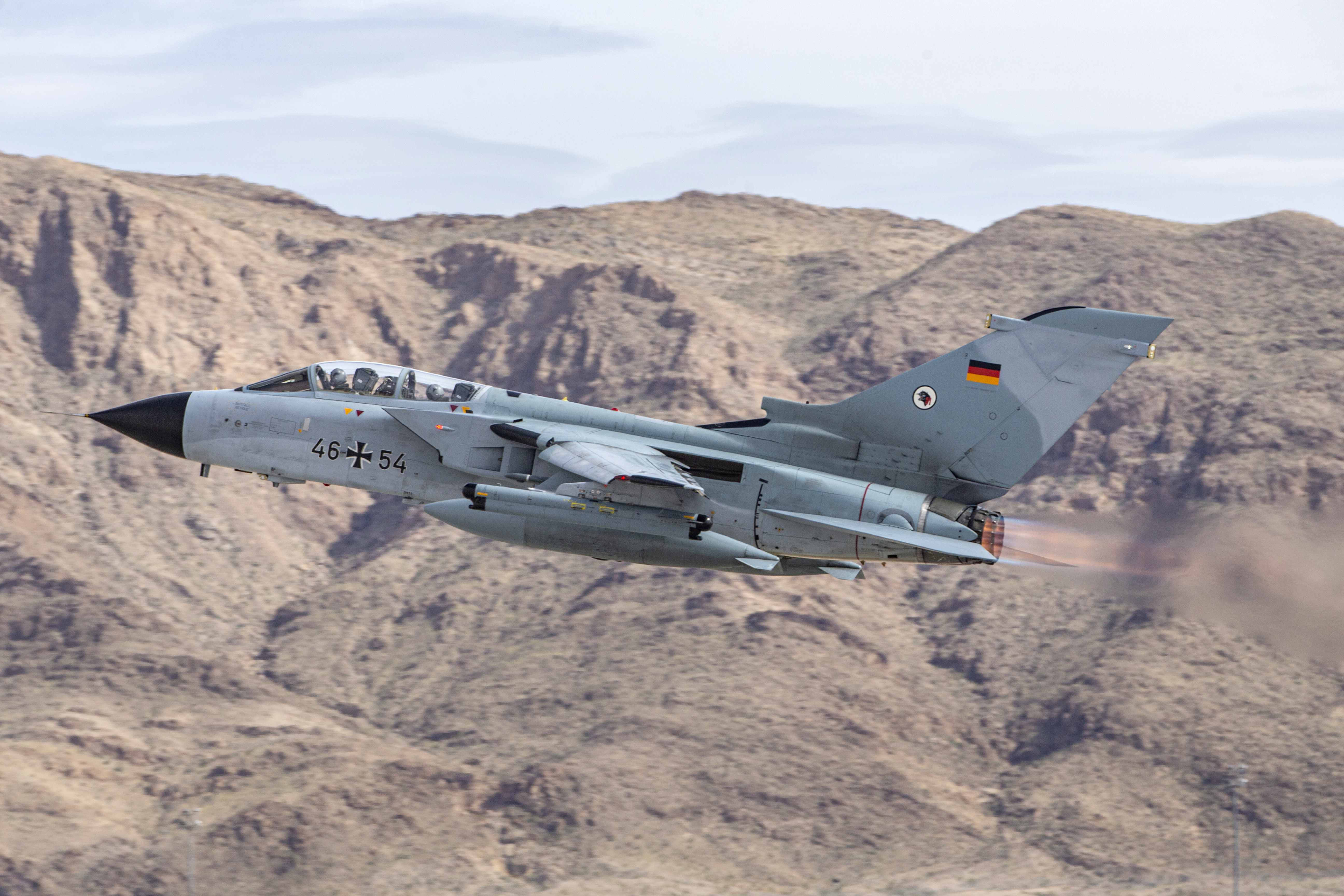 Ein Kampfflugzeug Tornado ECR startet mit Nachbrenner während der Übung Red Flag 20-2 von der Nellis Air Force Base im Nordosten von Las Vegas/USA, am 09.03.2020. ©Bundeswehr/Ingo Tesche