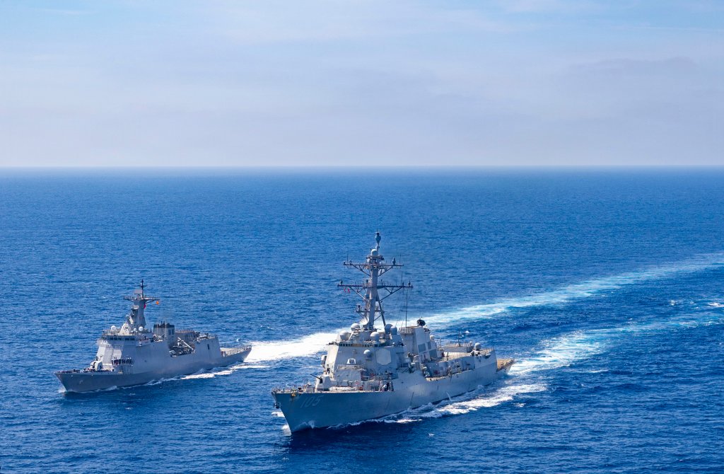 Philippine Navy Jose Rizal-class guided-missile frigate BRP Antonio Luna (FF 151), left, steams alongside U.S. Navy Arleigh Burke-class missile-guided destroyer USS Dewey (DDG 105), right, while conducting a replenishment-at-sea exercise in the South China Sea during the multilateral Maritime Cooperative Activity (MCA) alongside Japan and the Philippines in the Philippines’ Exclusive Economic Zone, Feb. 25, 2026. The U.S. Navy routinely operates with the Armed Forces of the Philippines and partners and allies through MCAs to continually develop, exercise and enhance multi-domain tactical interoperability to uphold peace and security in the region. Dewey is forward-deployed and assigned to Destroyer Squadron (DESRON) 15, the Navy’s largest DESRON and the U.S. 7th Fleet’s principal surface force. (U.S. Navy photo by Mass Communication Specialist 2nd Class Oscar Diaz)