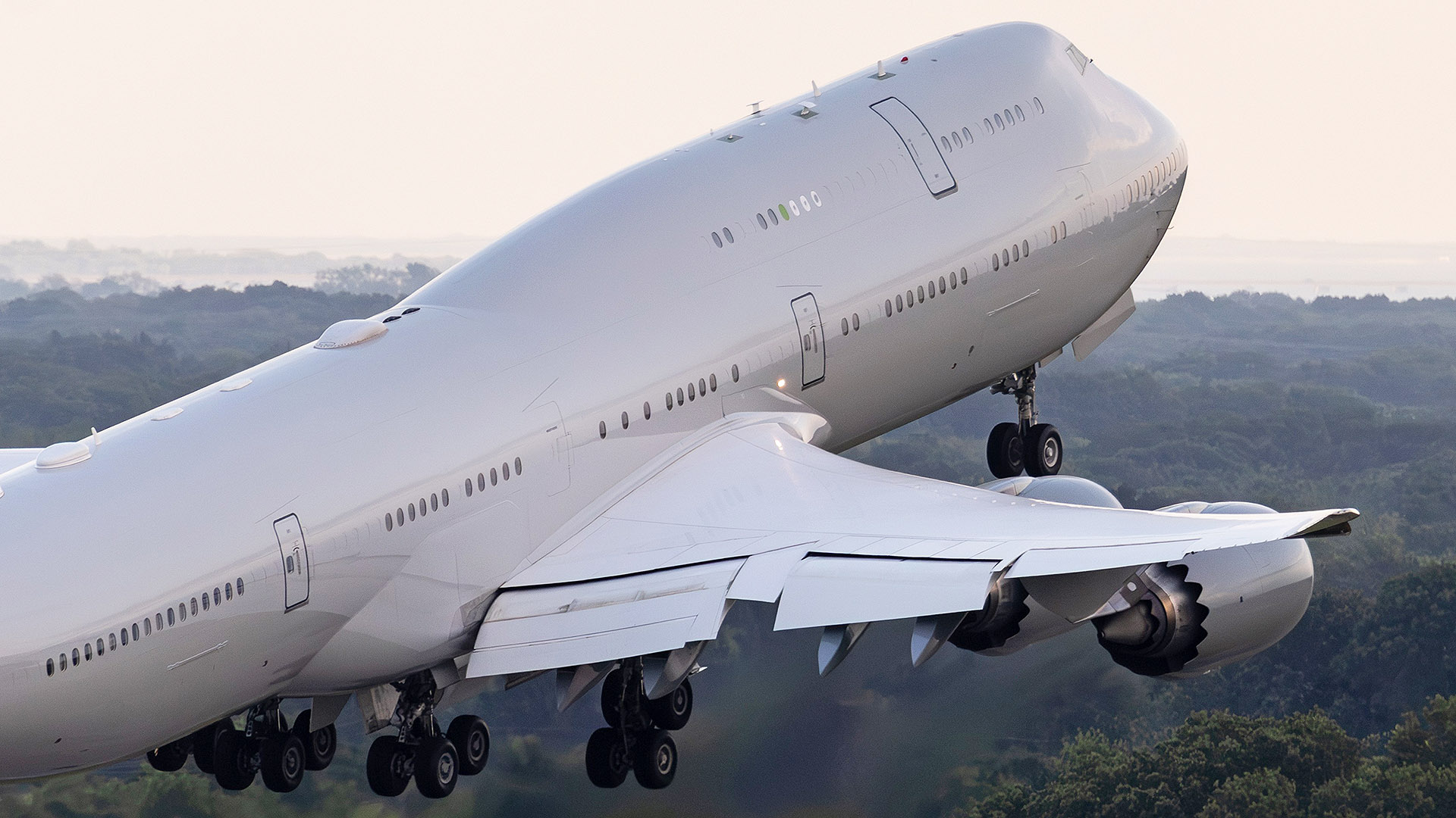 New VC-25B Air Force One “Bridge” Aircraft Now Fully Modified And Flight Tested