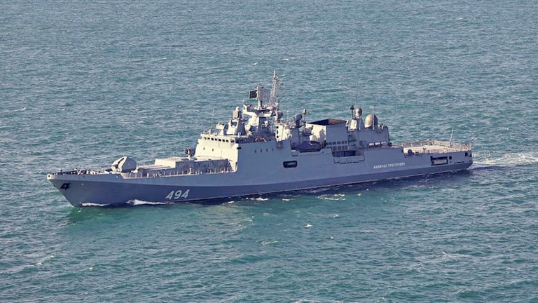 Russian warship fires warning shot at yacht that came near it in English Channel.