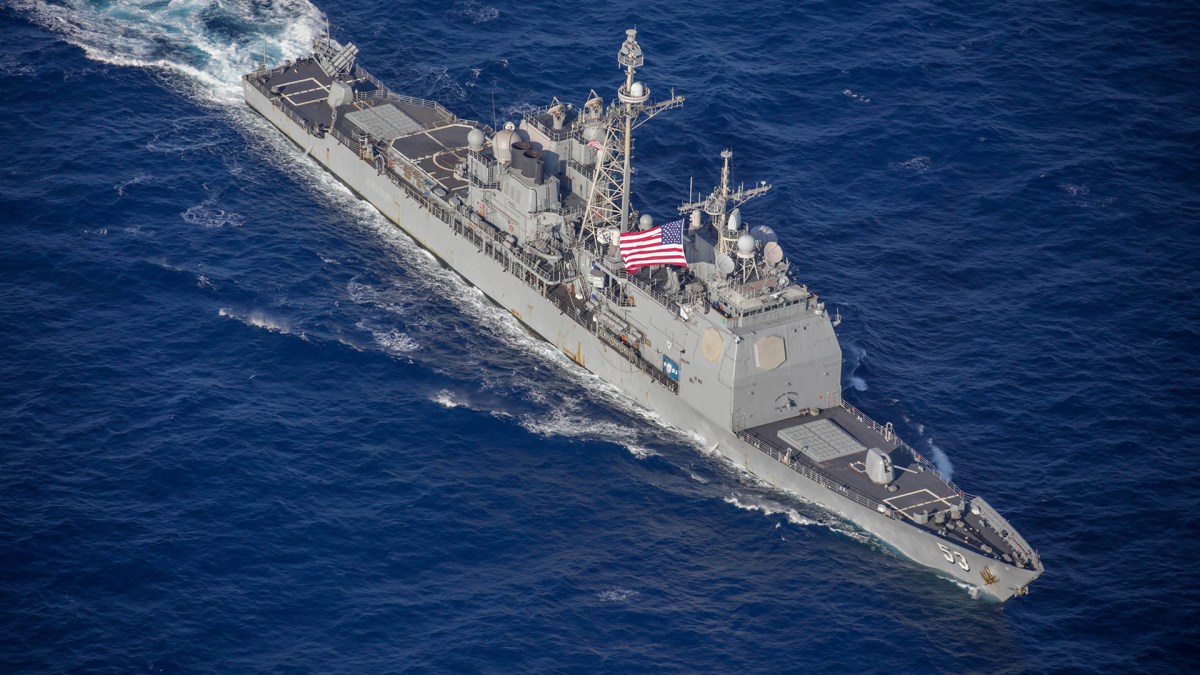 Decommissioned USS Mobile Bay to be sunk in RIMPAC 2026 SINKEX drill