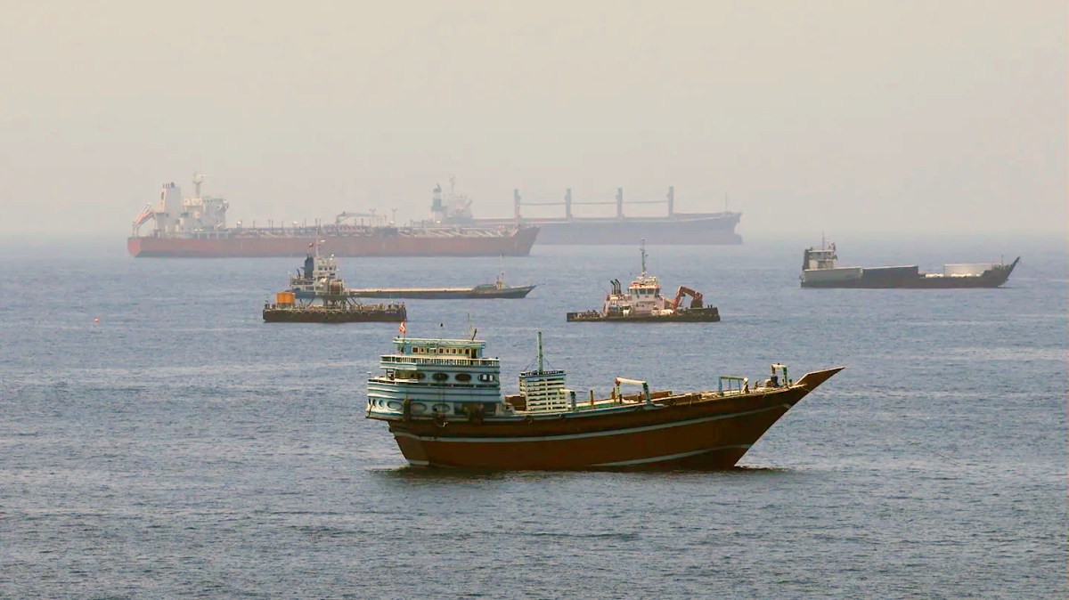 Plan To Evacuate Hundreds Of Ships Still Stranded From Strait Of Hormuz Closure Is Coalescing