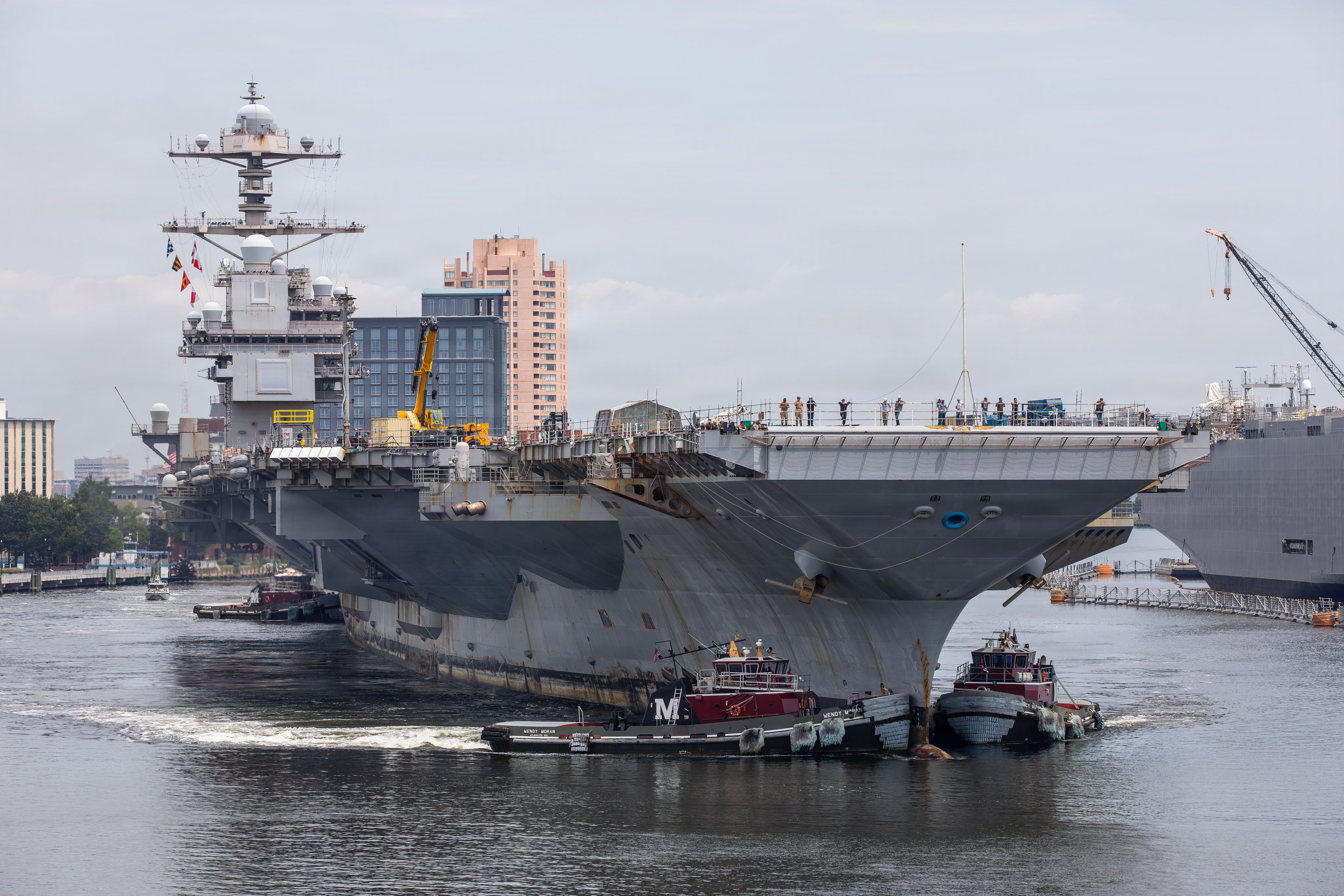 Norfolk Naval Shipyard (NNSY) in Portsmouth, Virginia welcomed USS Gerald R. Ford (CVN 78) July 7 in advance of its Planned Incremental Availability (PIA). Following the carrier’s historic 326-day deployment, including operations in the Mediterranean, Caribbean, and Red Seas, this marks Gerald R. Ford’s first regularly scheduled availability at a public shipyard as well as the first time a Ford-class aircraft carrier has been serviced at NNSY.