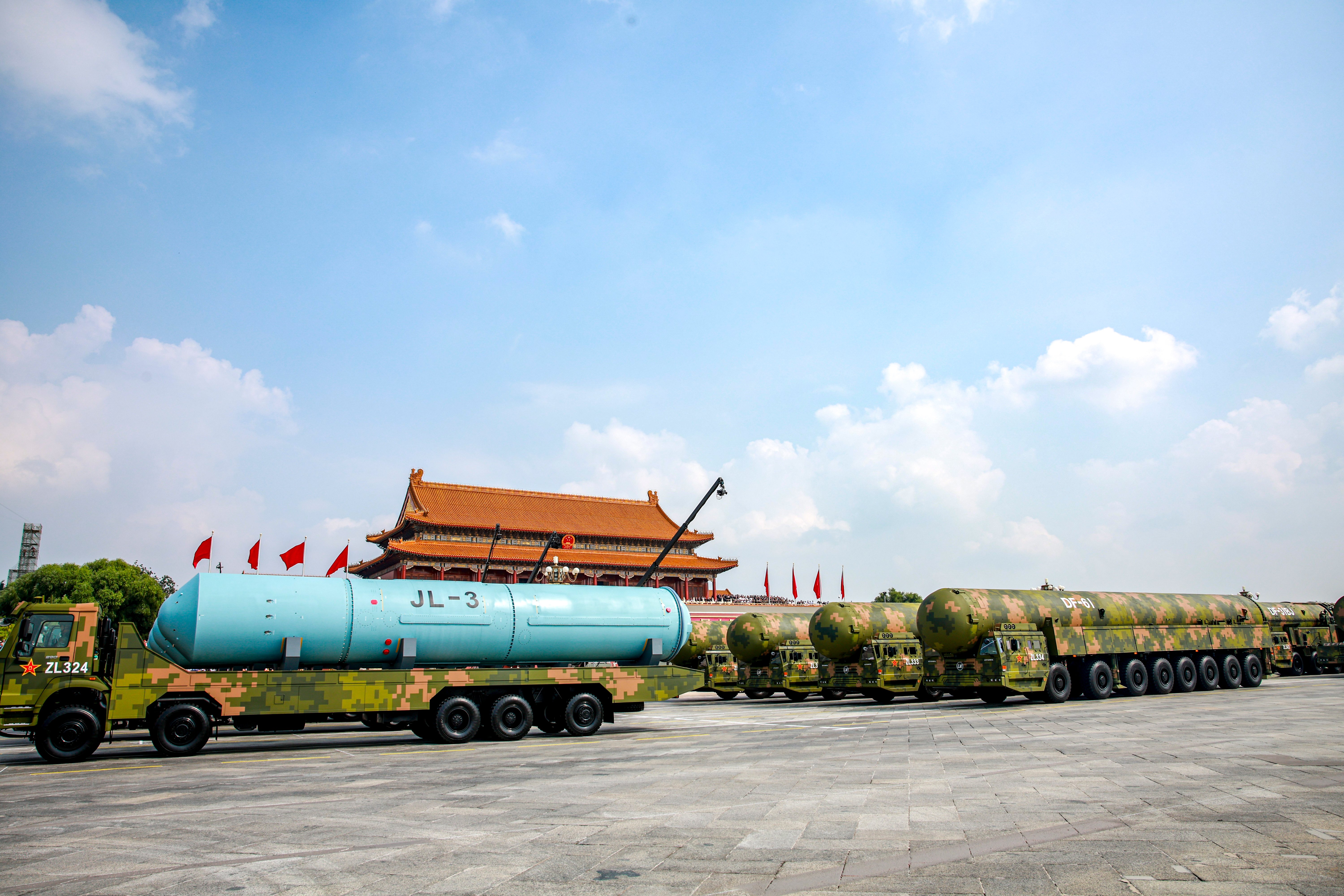 BEIJING, CHINA - SEPTEMBER 03: Land-based DF-61 intercontinental ballistic missiles and JL-3 submarine-launched intercontinental ballistic missile of the nuclear missile formation pass through Tian'anmen Square during the V-Day military parade on September 3, 2025 in Beijing, China. China unveiled its land-, sea-, and air-based strategic forces as the nuclear triad for the first time in Wednesday's V-Day military parade during a grand gathering to commemorate the 80th anniversary of the victory in the Chinese People's War of Resistance against Japanese Aggression and the World Anti-Fascist War. (Photo by VCG/VCG via Getty Images)