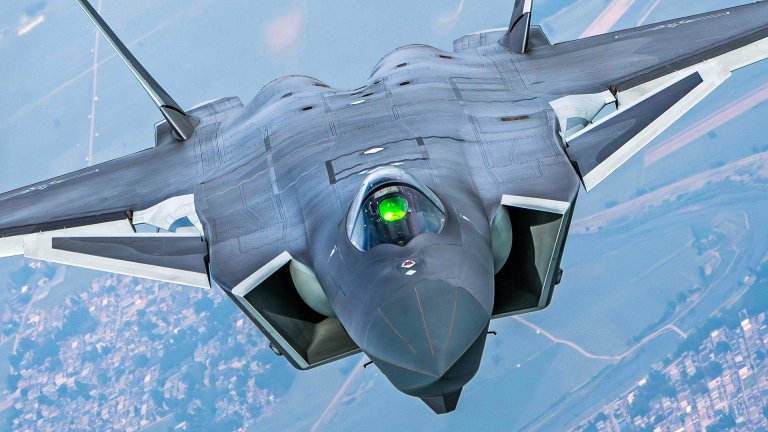 How many J-20s does china have?