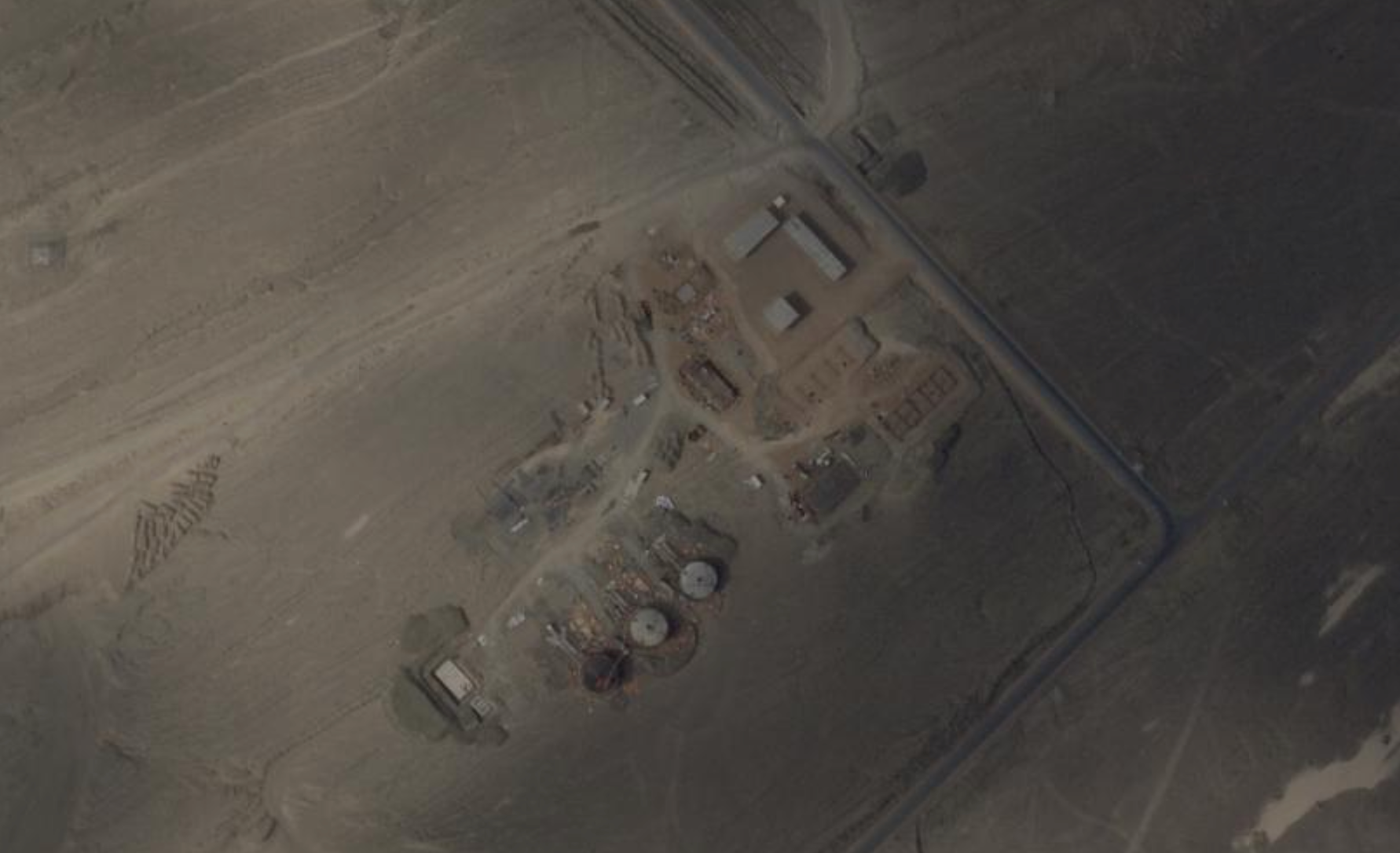 Likely fuel-storage infrastructure to support the rapid expansion of Lop Nur Airbase.