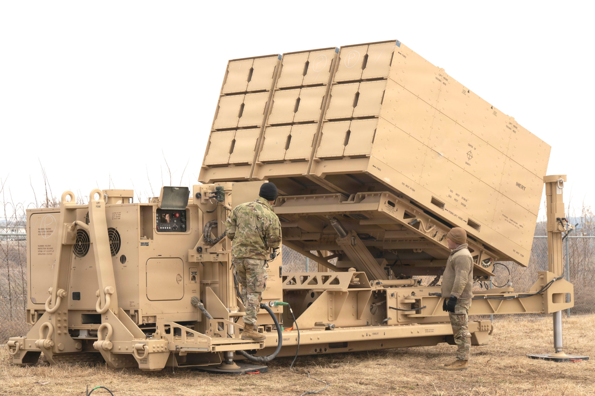 Lục quân Mỹ tăng cường phòng không: Lockheed Martin và Boeing-Anduril tranh giành hợp đồng tên lửa mới.