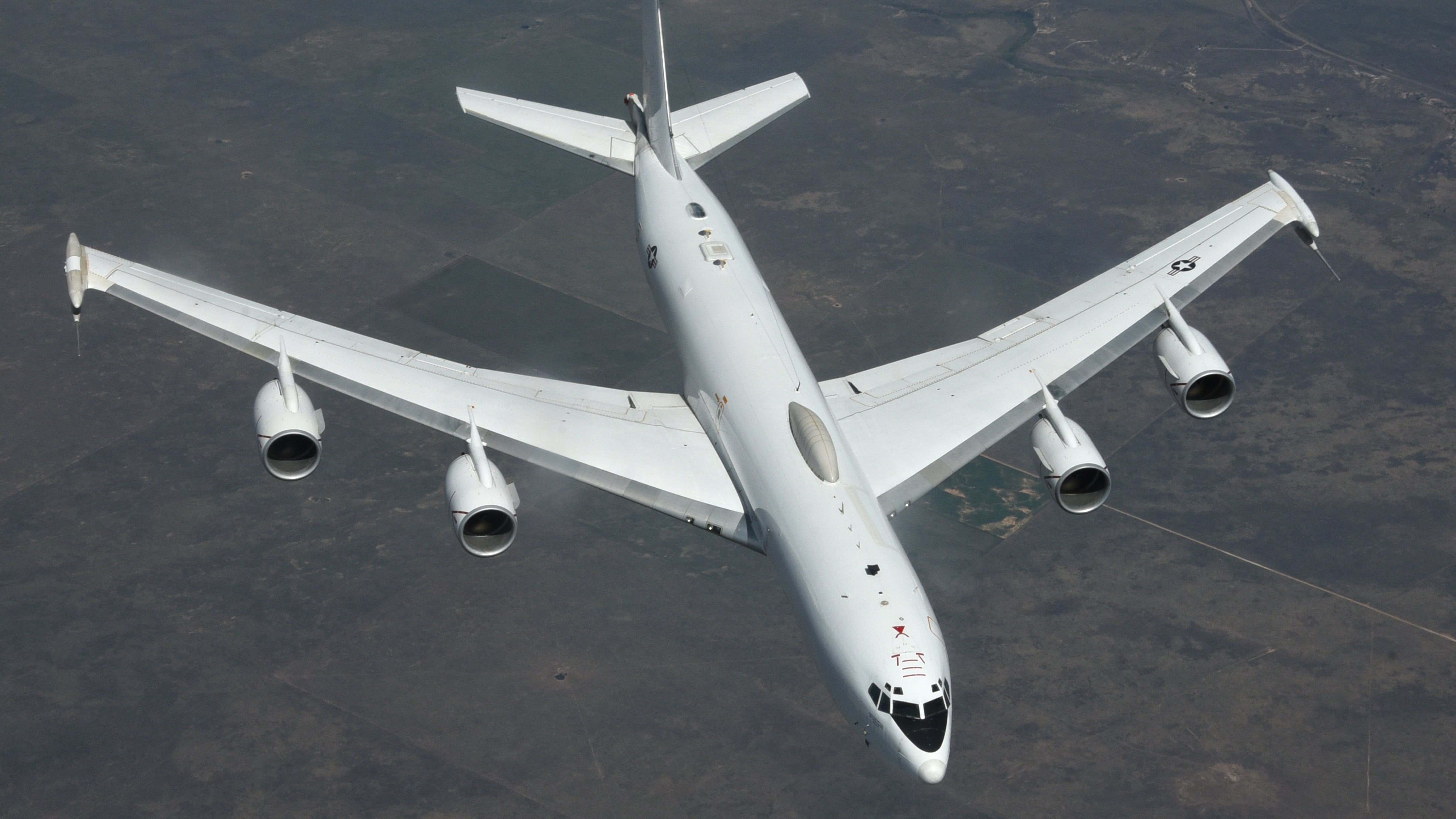 United States Navy Boeing E-6B Mercury of Strategic Communications Wing ONE, Task Group 114.2, based at Tinker Air Force Base, Oklahoma, high over Colorado Aug. 23, 2019. The E-6B was refueled by a Boeing KC-135R Stratotanker of the 507th Air Refueling Wing, Air Force Reserve Command, also from Tinker AFB. (U.S. Air Force photo/Greg L. Davis)