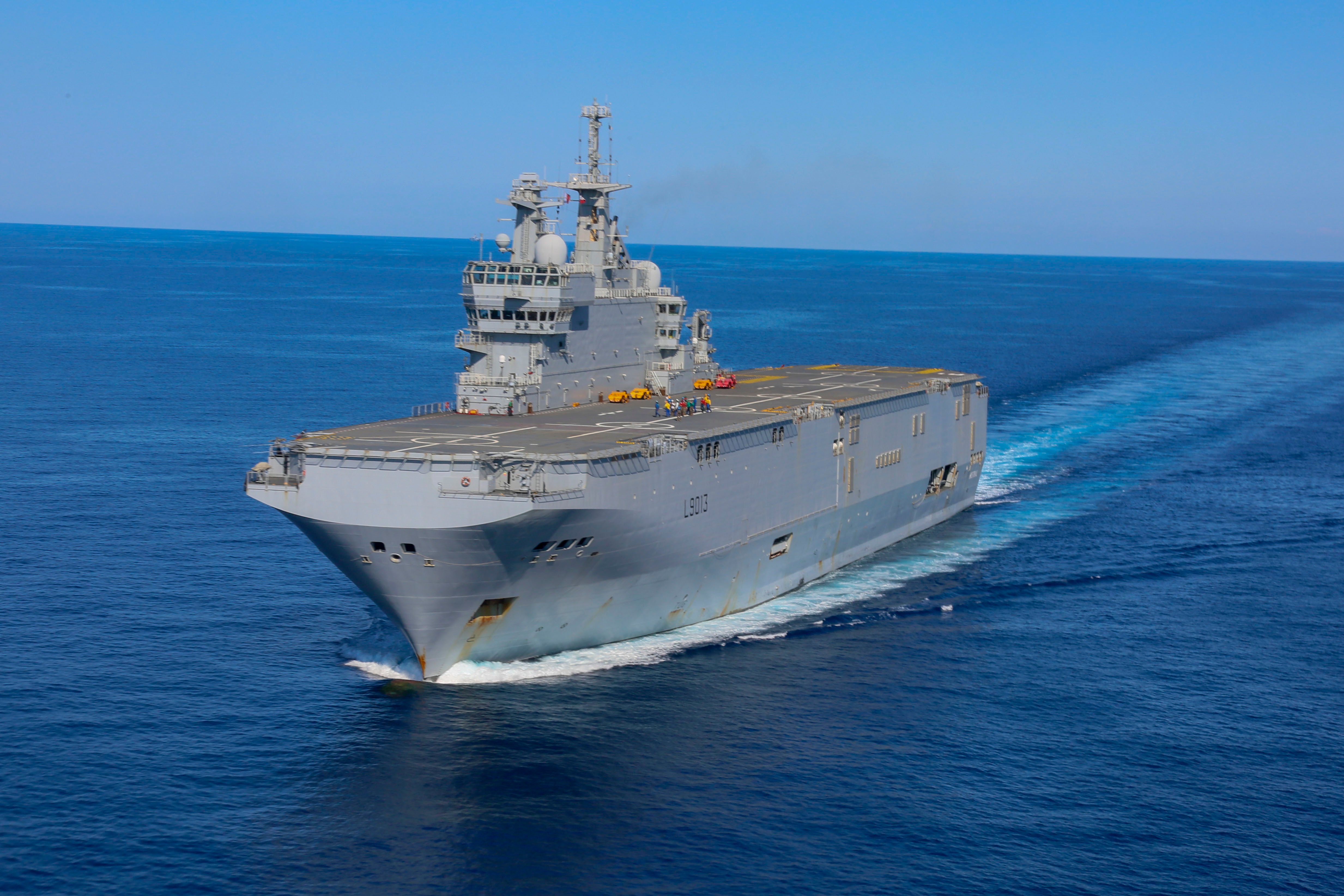 200624-M-IR130-1284 MEDITERRANEAN SEA (June 24, 2020) The French Navy amphibious assault ship Mistral sails in the vicinity of the amphibious assault ship USS Bataan (LHD 5) June 24, 2020. The Bataan is conducting operations in U.S. 6th Fleet in support of regional allies and partners, and U.S. national security interest in Europe and Africa. (U.S. Marine Corps photo by Cpl. Gary Jayne III/Released)