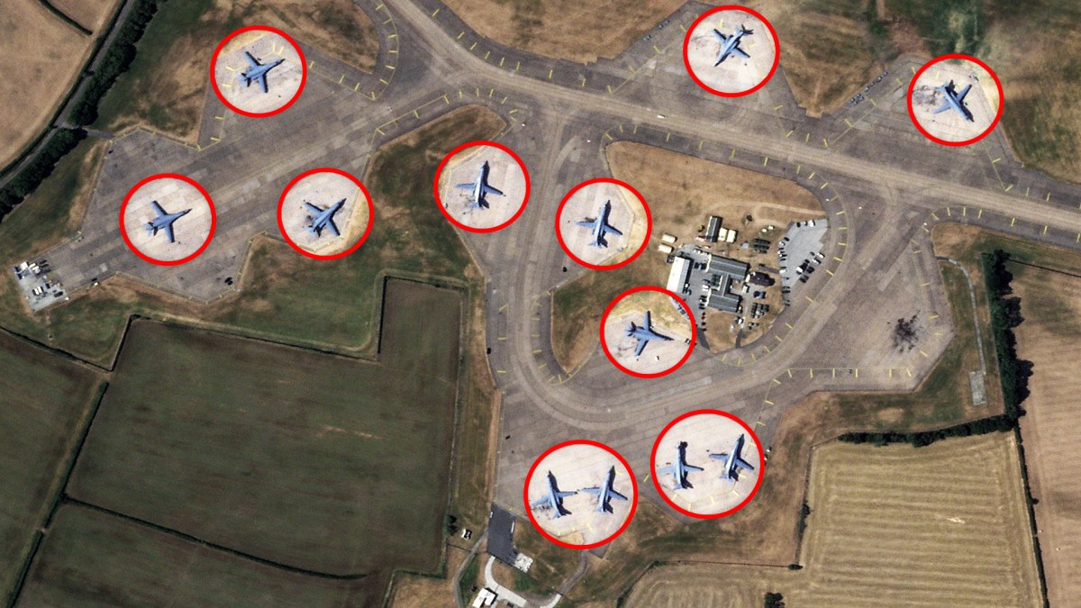 B-1B轰炸机突然撤离英国空军基地，凸显飞机掩体投资严重不足。
