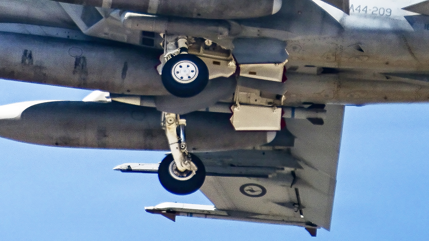 AIM-260 JATM Missile Spotted On Australian Super Hornet