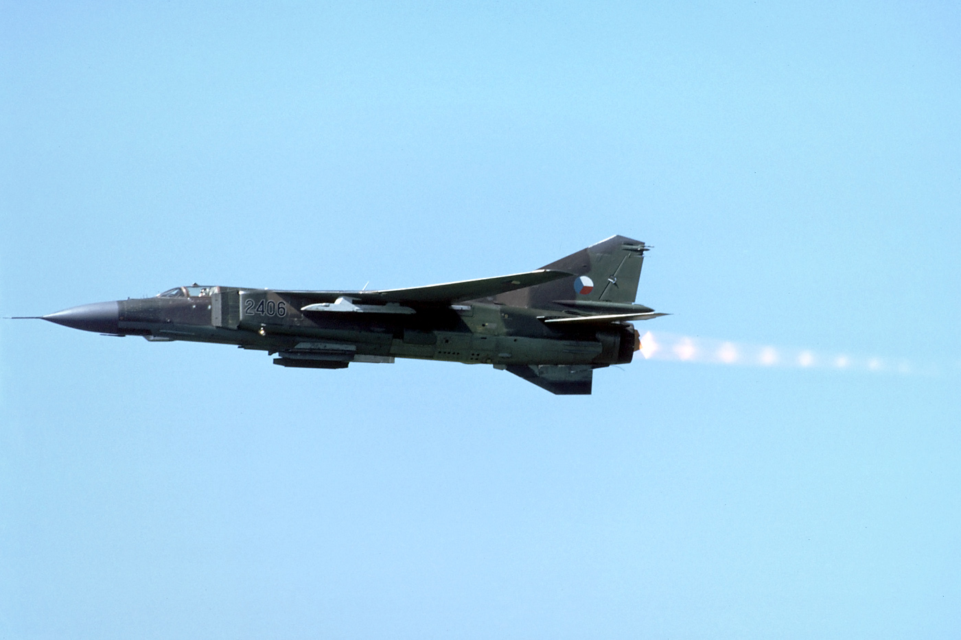 This Myth-Busting Walk-Around Of The Soviet MiG-23 Flogger Fighter