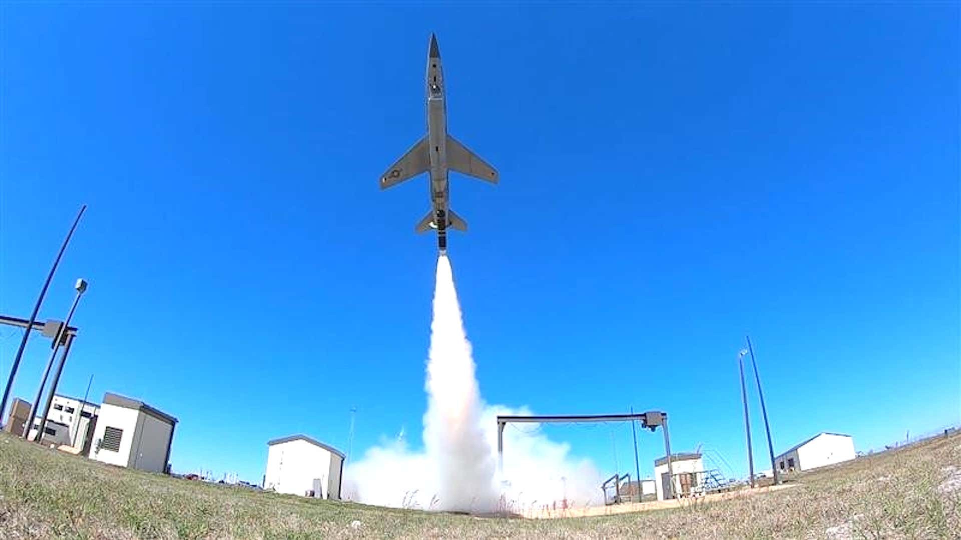 Kratos Mako Loyal Wingman Drone Emerges With Major Modifications For ...