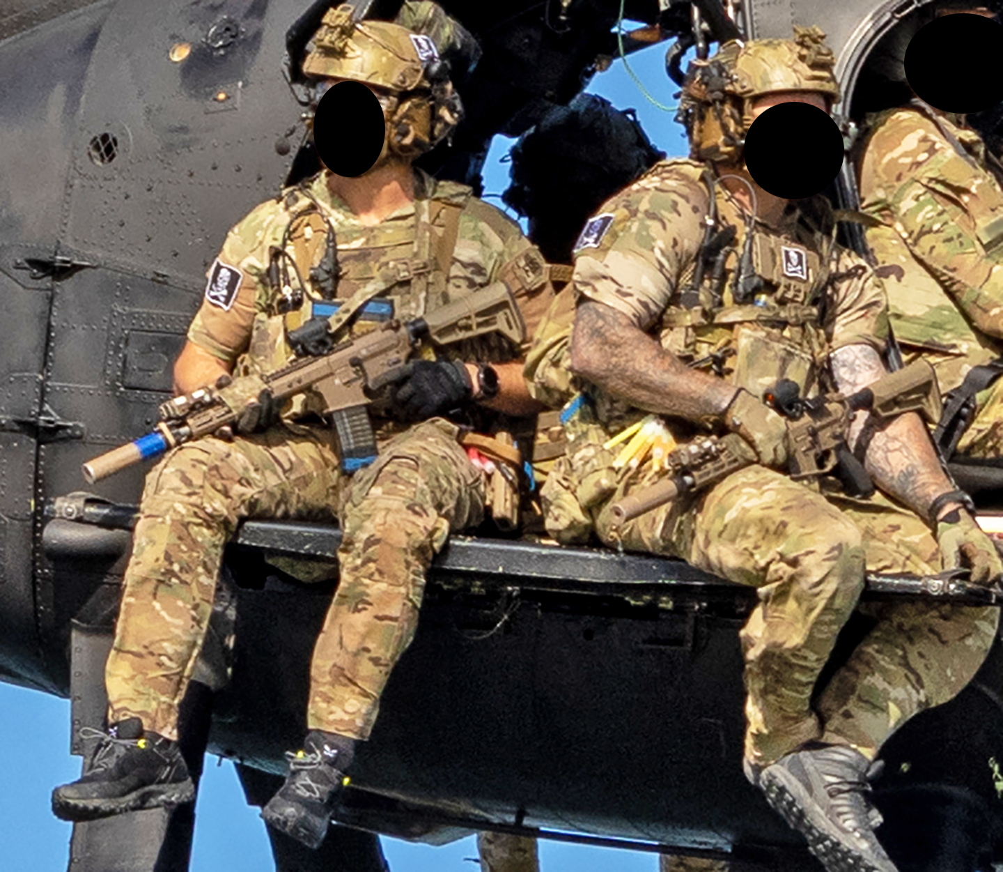 About Those Custom Rifles Navy SEALs Were Seen Carrying On A