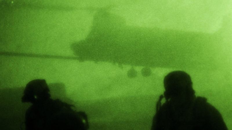 U.S. Navy SEAL Dies in Somalia Raid as Pentagon Steps Up Operations