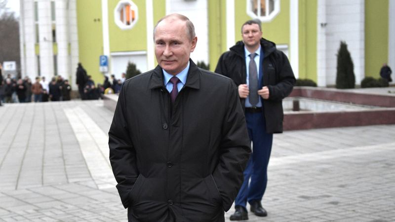 A Poisoned Spy and Threats of US Strikes in Syria Send Tensions With Russia Skyrocketing