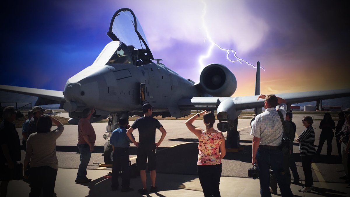 A-10“雷猪”追风战机的悲惨故事,它差点……