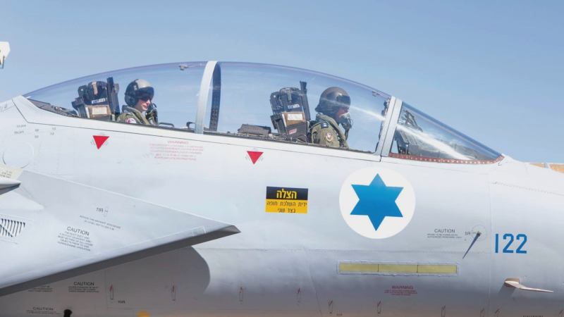 Listen To This Incredible Audio Of Israel F-15 Pilots Losing Their Canopy At 30,000 Feet