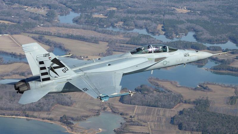 Navy Considers Axing Conformal Fuel Tanks From Its Block III Super Hornet Upgrade Plan