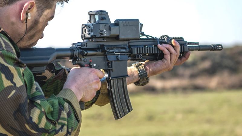 Computerized Rifle Sights To Be Tested By Navy And Marines For Drone Defense