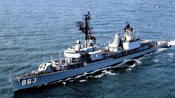 Life On The High Seas Aboard A Tin Can Destroyer During The Cold War